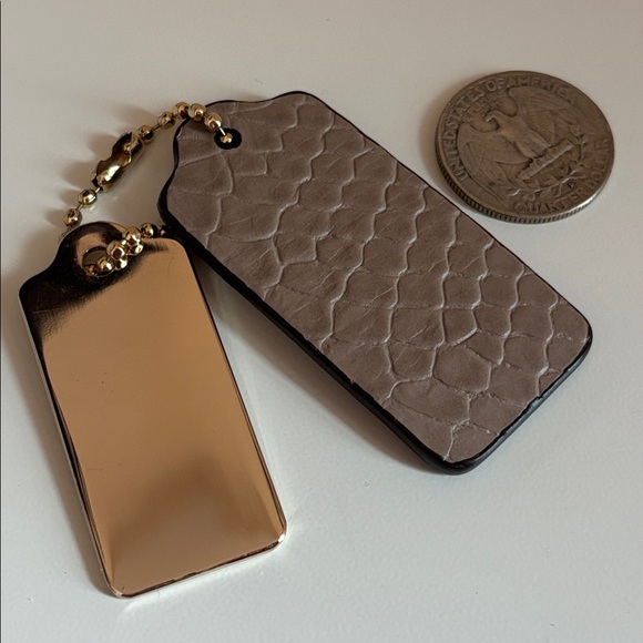 Coach Keychain Tag - Picture 5 of 7